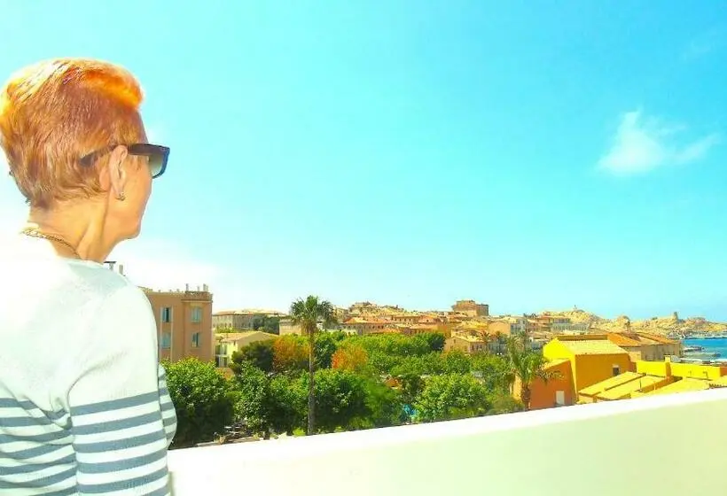 اتاق لوکس, Résidence Le Cosimo