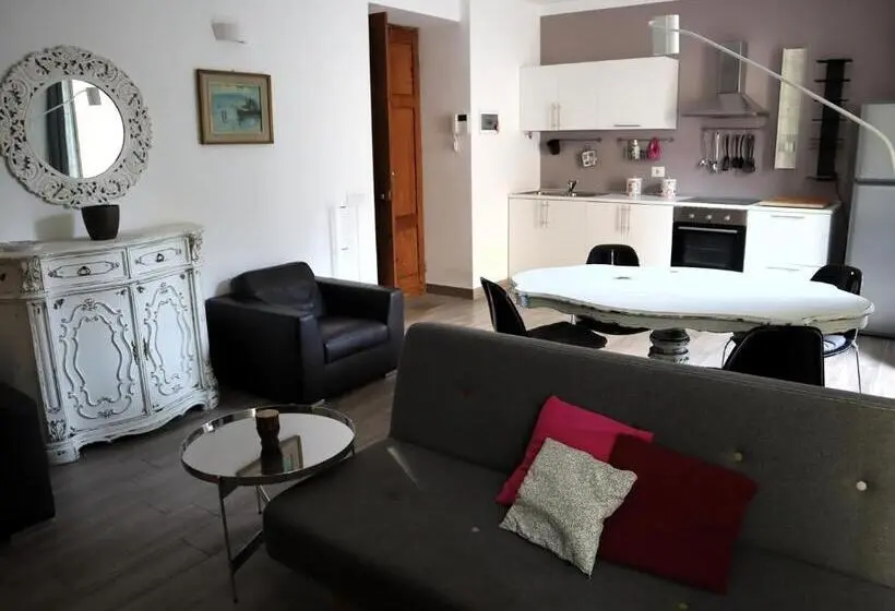 آپارتمان 1 خوابه, Ventitrémarzo Guest House