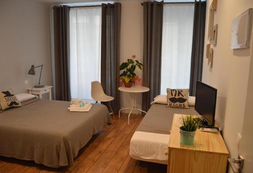 스탠다드 트리플 룸, Smile & Co Hostal Boutique