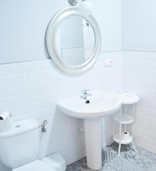 스탠다드 발코니 룸, Smile & Co Hostal Boutique