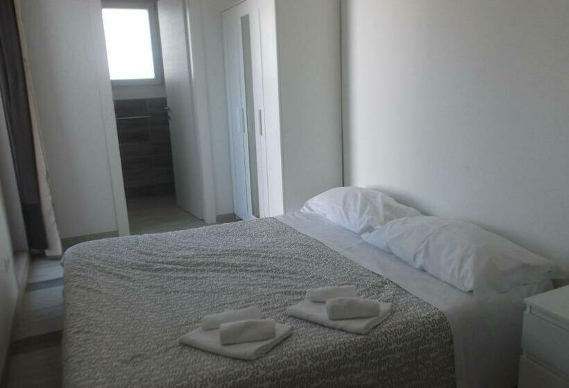 اتاق استاندارد, Affittacamere Nemo