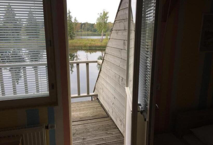 اتاق خانوادگی, Sammuli Holiday Village