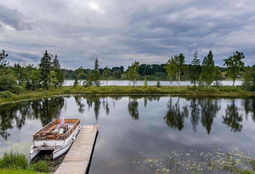 اتاق استاندارد چهار تخته, Sammuli Holiday Village