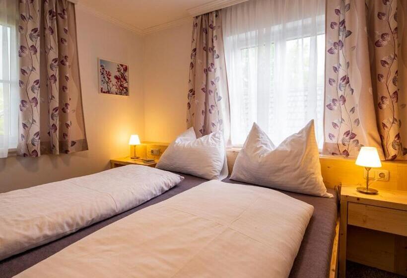 غرفة عائلية, Siri's Einkehr