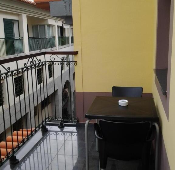 اتاق استاندارد با بالکن, São Francisco Accommodation