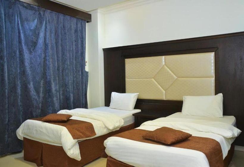 דירת שלושה חדרים, منـازل الماسة للشقق المخدومة بريدة