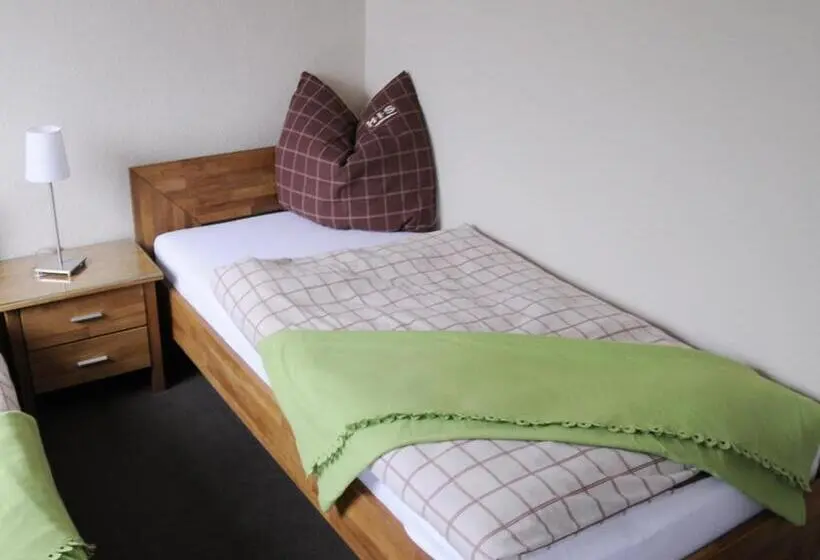 Standard Room, Café Pension Steffen