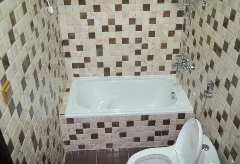 آپارتمان 2 خوابه, Holiday Season