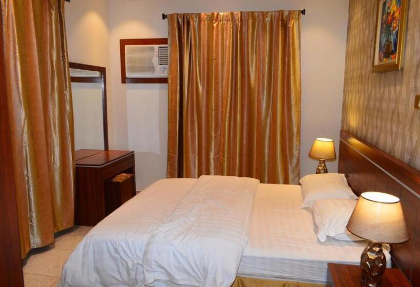 آپارتمان 1 خوابه, Holiday Season