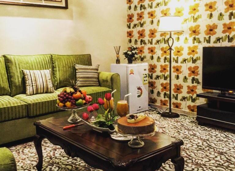 آپارتمان لوکس 1 خوابه, Holiday Season