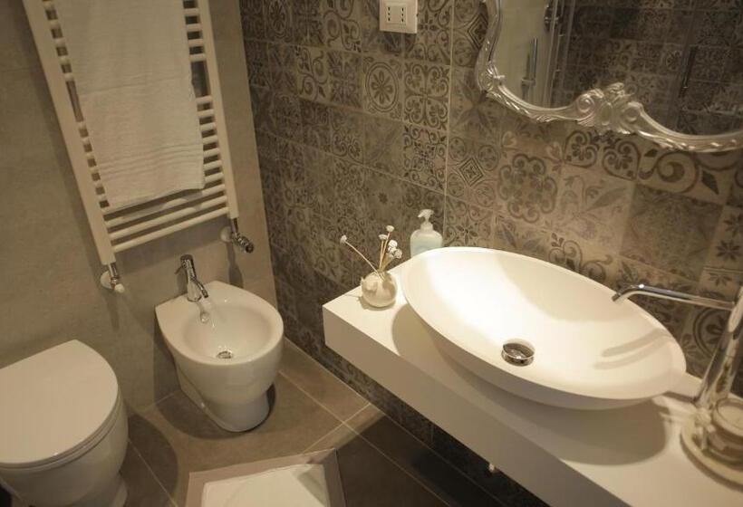 Junior Suite mit Ausblick, Ponterosso Suite