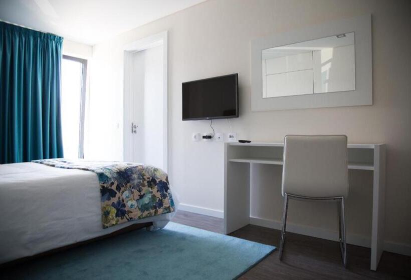 اتاق لوکس, Tomas Guest House Ii