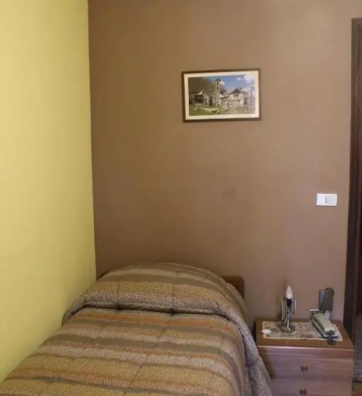 Standard Yhden Hengen Huone, Locanda Monte Cervino