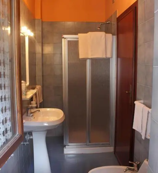 Standard Kolmen Hengen Huone, Locanda Monte Cervino
