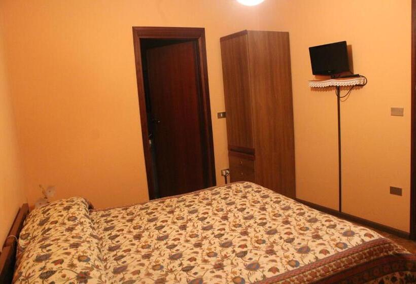 חדר סטנדרט, Locanda Monte Cervino