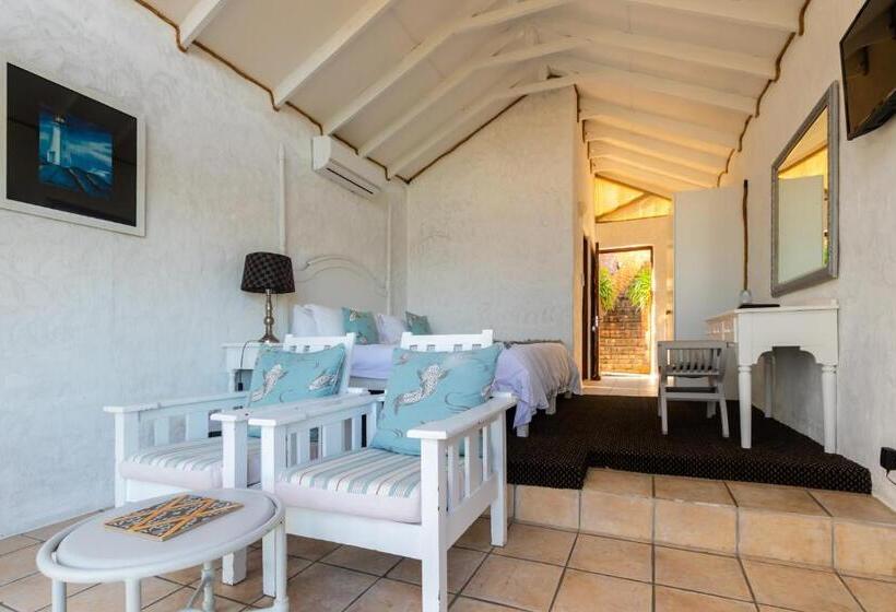 غرفة قياسية سرير كينج, Dutton's Cove Guest House