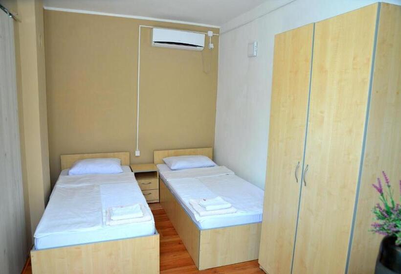 标准间, Rooms Petrovic