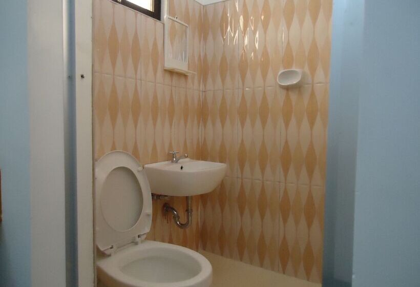 اتاق استاندارد, Pete's Inn