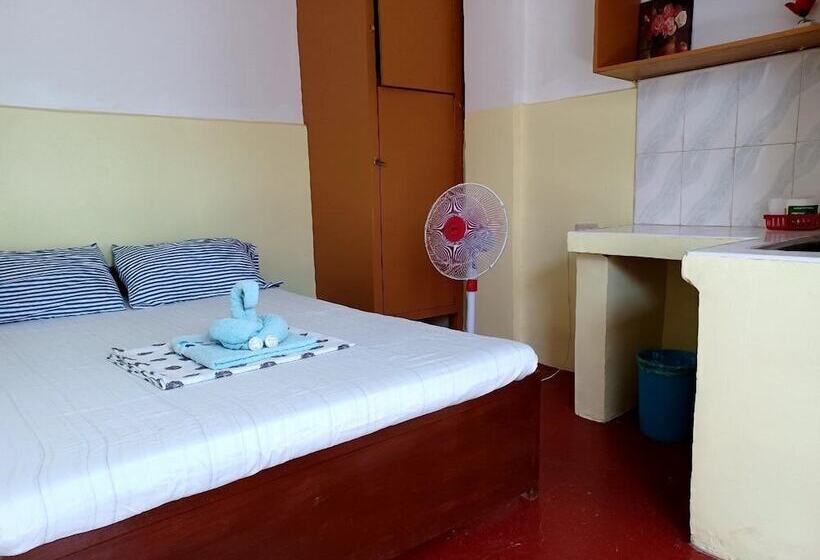 اتاق استاندارد, Pete's Inn