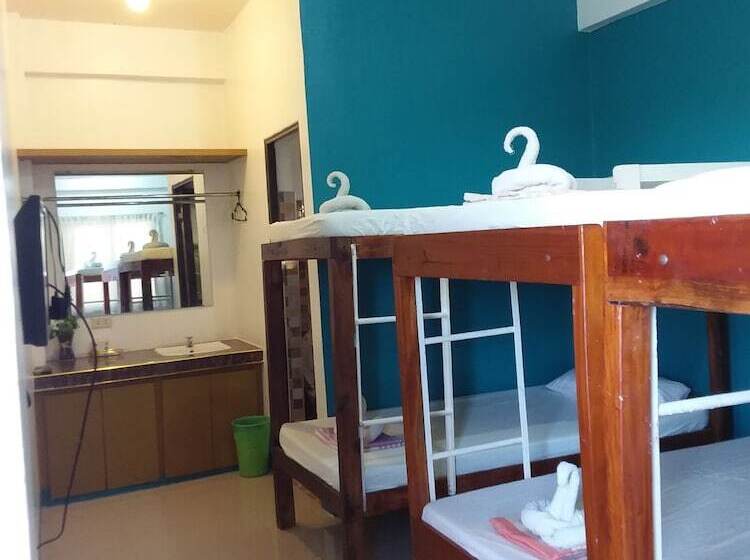 اتاق استاندارد, Pete's Inn