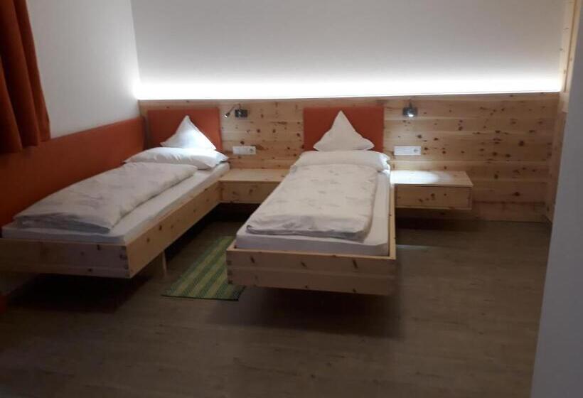 Семейный Номер, Pension Moarhof