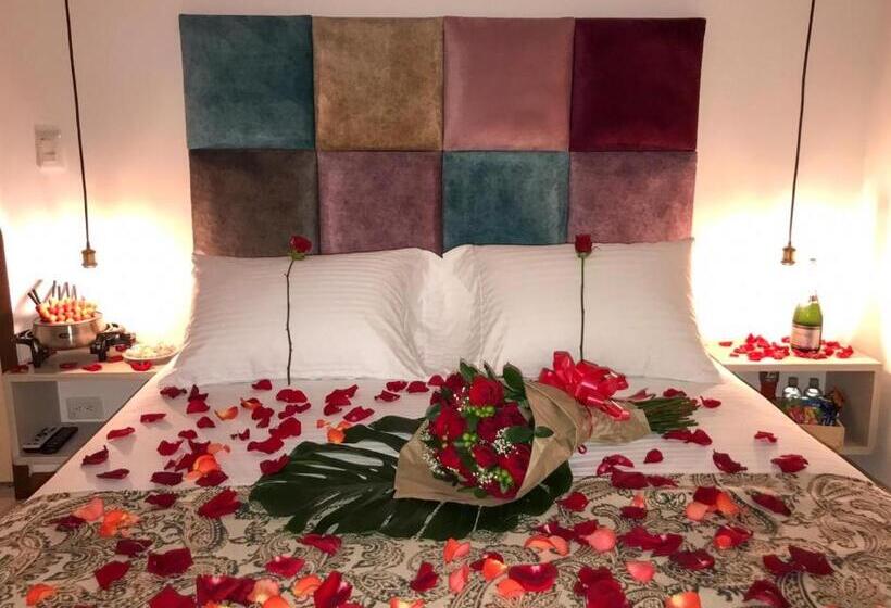 اتاق لوکس, Terra Tacuara