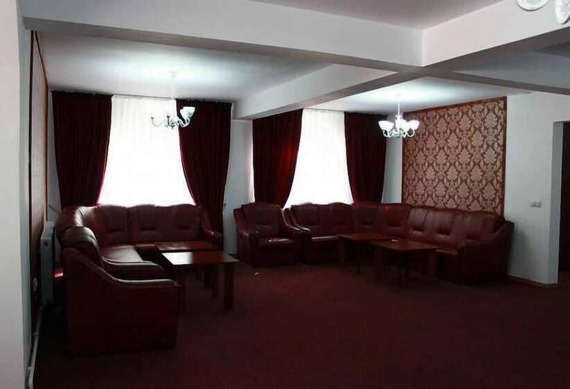 Четырехместный Номер Классик, Casa De Vis Pucioasa