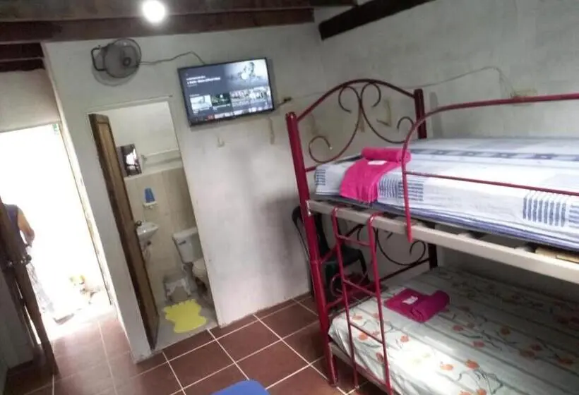 اتاق استاندارد چهار تخته, Hostal San Andrés De K Noa