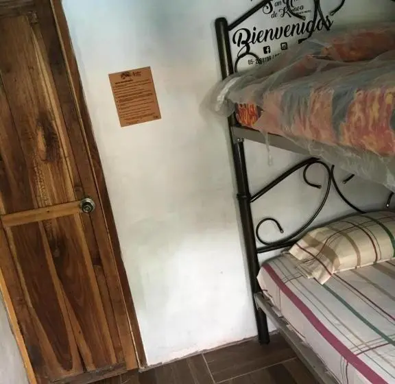 اتاق استاندارد با چشم‌انداز استخر, Hostal San Andrés De K Noa