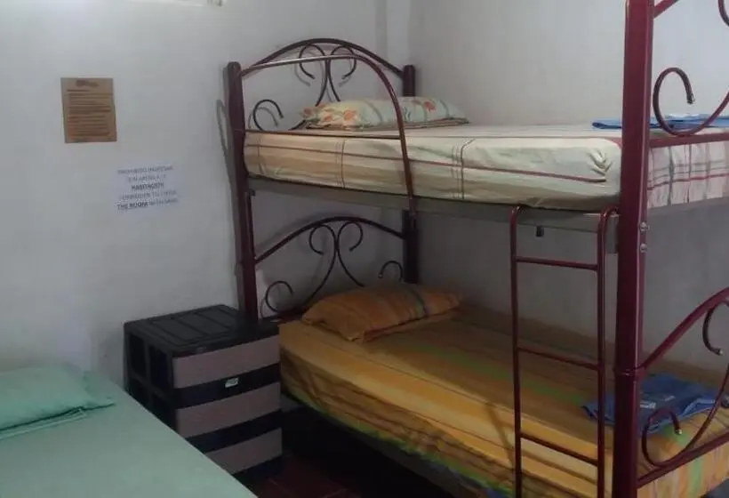 سوئیت جونیور خانوادگی, Hostal San Andrés De K Noa