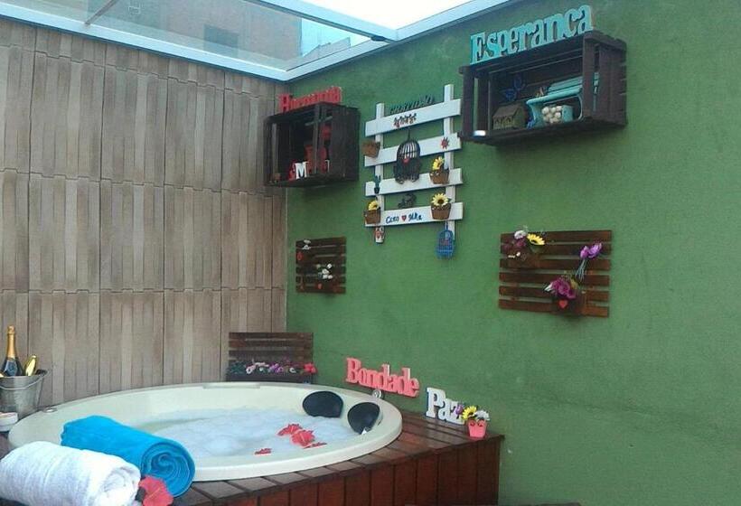 スタンダードルーム, Harmonia Gru