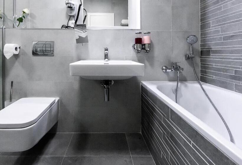 Business szoba, More Than Accommodation