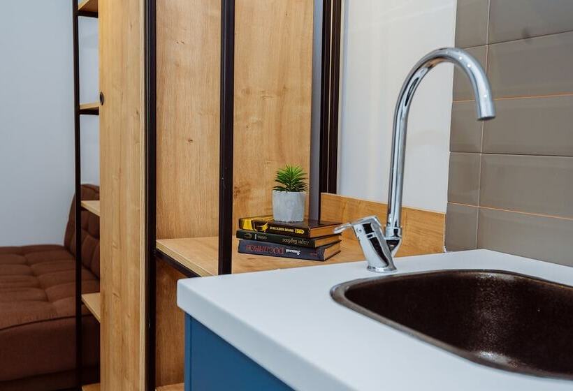 غرفة ديلوكس مطلّة علي البحر, Roshe By Mgzavrebi