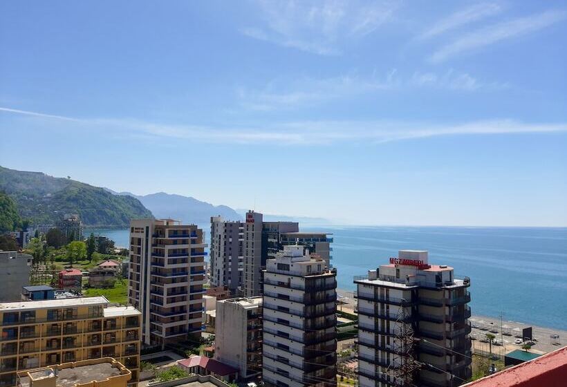 غرفة ديلوكس مطلّة علي البحر, Roshe By Mgzavrebi