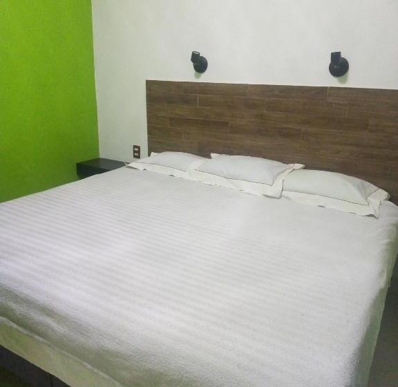 Люкс Кровать Кинг, Santa Lucia