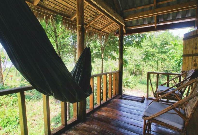 海景标准平房, Lonely Beach