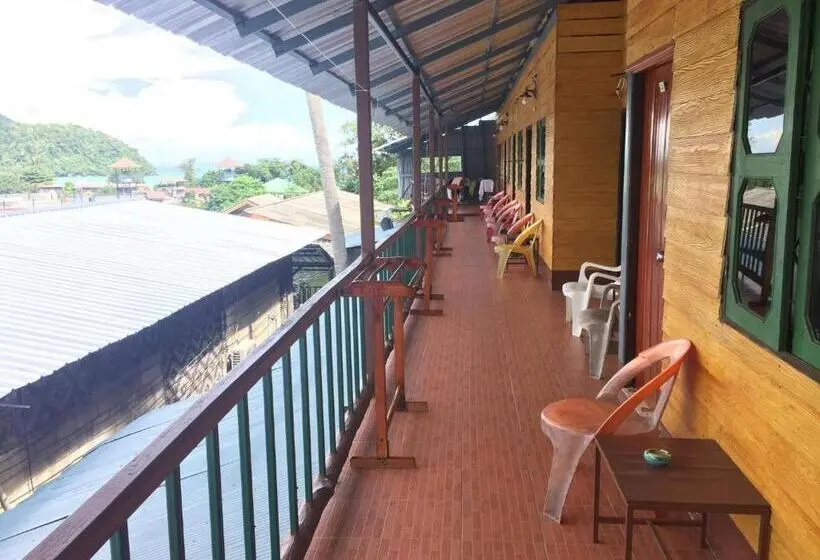 Habitación Estándar, Scenery Guest House