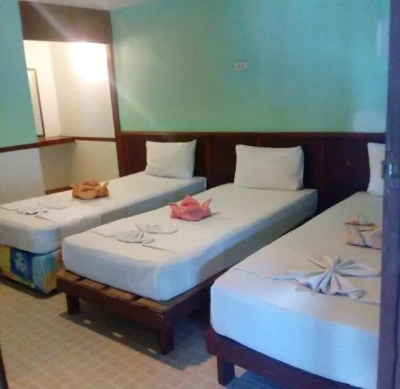 Habitación Triple Economy, Scenery Guest House