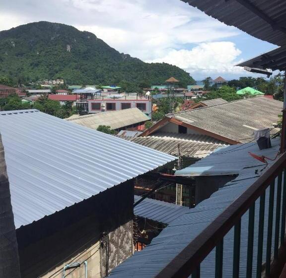 Номер Стандарт Трехместный, Scenery Guest House