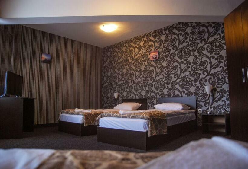 3 Bett Standardzimmer Balkon, Elite Spetema