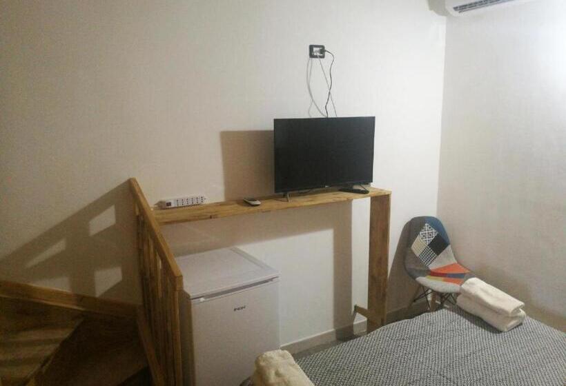 חדר משפחתי, L'incanto Salentino