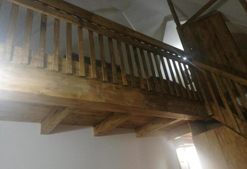 חדר משפחתי, L'incanto Salentino