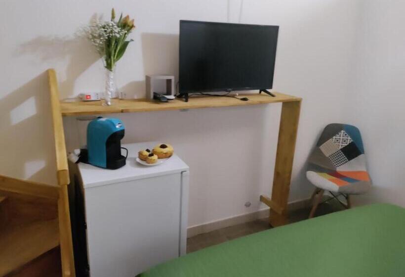 חדר משפחתי, L'incanto Salentino