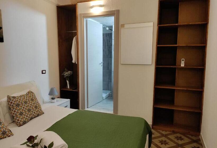 חדר משפחתי, L'incanto Salentino