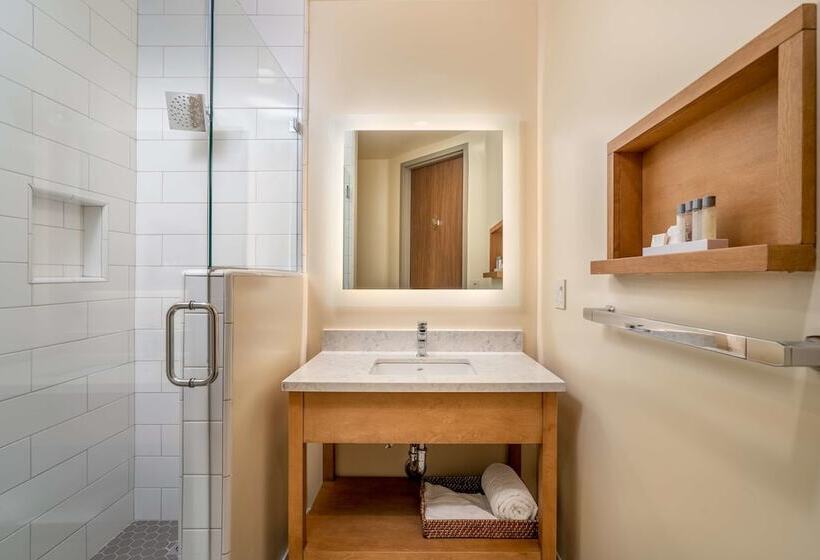 2ダブルベッドのスタンダードルーム, The Agrarian Hotel; Best Western Signature Collection