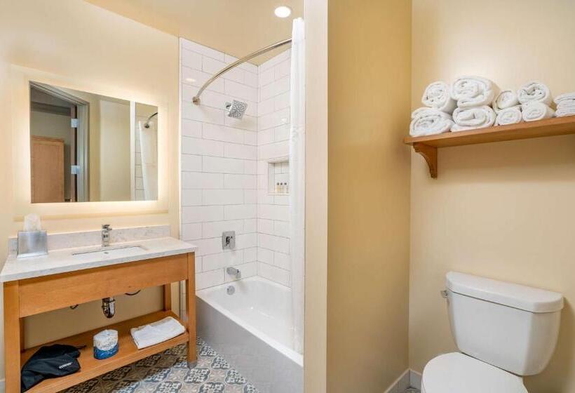 身障者適用スタンダードルーム, The Agrarian Hotel; Best Western Signature Collection