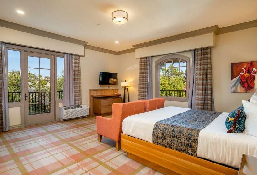 キングサイズベッドのスイートルーム, The Agrarian Hotel; Best Western Signature Collection