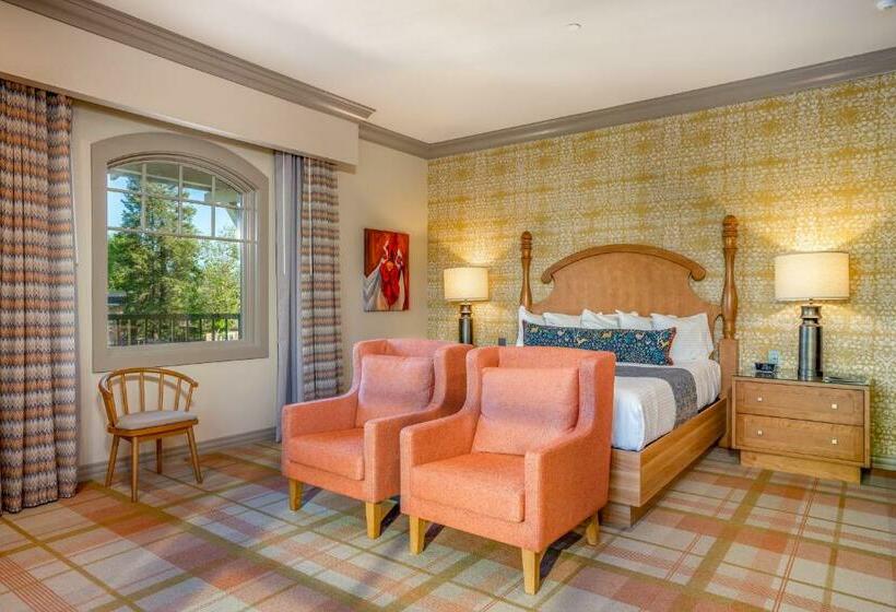 キングサイズベッドのスイートルーム, The Agrarian Hotel; Best Western Signature Collection