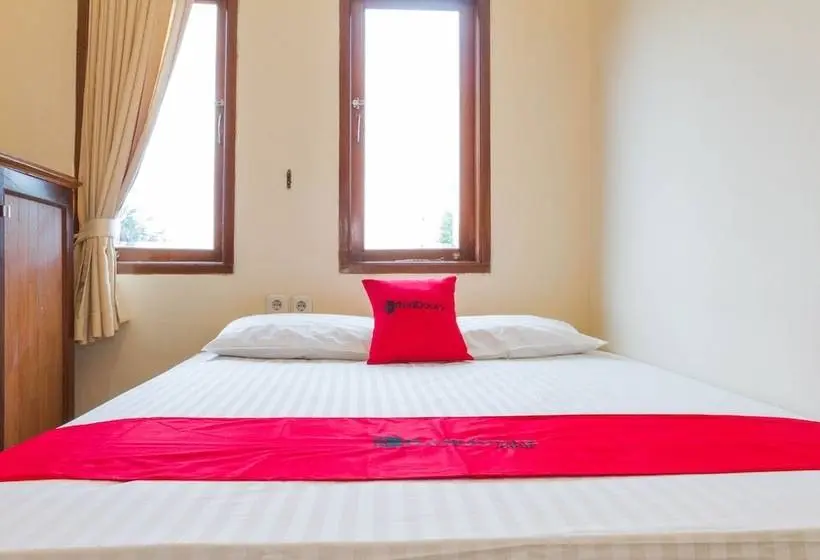 اتاق استاندارد, Reddoorz Near Pasar Pagi Cirebon 2