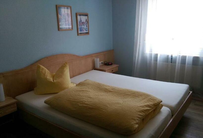 Номер Стандарт, Gasthof Krone Lax